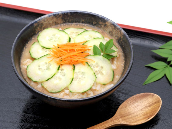 夏の注目メニューは冷や汁