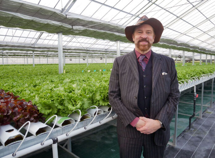 関西弁を使いこなす社長として知られるポール氏