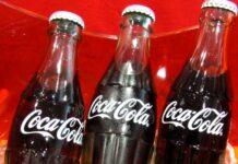 コカ・コーラが外食店の盛り上げ役に推す「瓶コーク」4つの特徴 「瓶コーク」