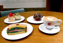イタリア発コーヒーブランド「illy」、ヒルトン東京ベイで採用 よく合うメニューで宿泊客と地元に愛されるカフェへ 「illy」のコーヒーとカスタムサンドイッチなどのメニュー