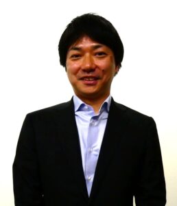 荒川浩一マーケティング本部マーケティング三部コーヒーグループグループリーダー