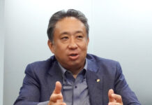 セブン-イレブン セルフ化と接客価値の両立へ 「Live-meal」柱に描く成長戦略 阿久津知洋社長