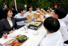 サントリー 屋上ビアガーデン始まる 北海道・沖縄のBBQ用意 サントリー 屋上ビアガーデン始まる 北海道・沖縄のBBQ用意