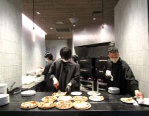 ピザ店舗「PIZ：550」