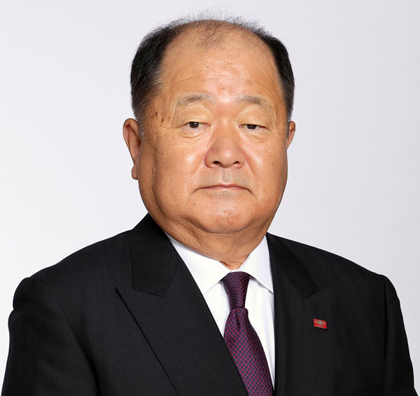 炭井孝志会長兼新社長