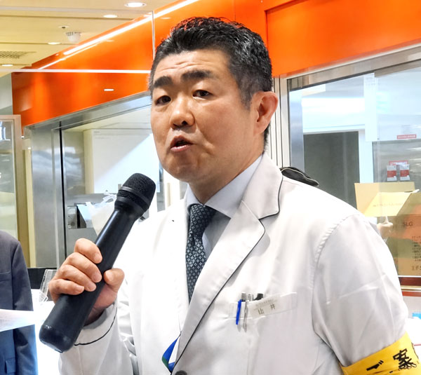 内覧会で辻井寿明部長