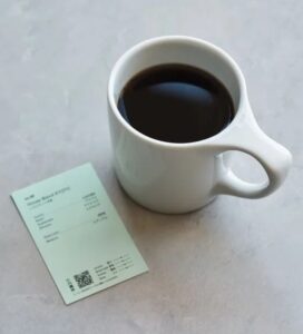 提供されるコーヒーに添えられるディスクリプションカードにはバリスタのコメントも掲載