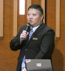 アパグループの川本良平氏