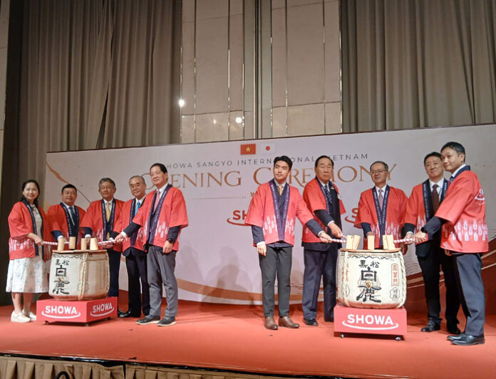 開業披露式典
