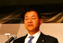 菓子卸最大手・山星屋が4期連続の増収増益を達成 メーカーとの共同取り組み・エクスクルーシブ商品などが貢献 猪忠孝社長