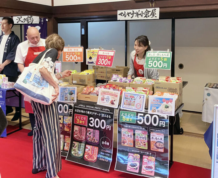 マルヤナギ小倉屋 須磨寺のイベントに出展 「コリコリきくちゃん」など新商品が完売