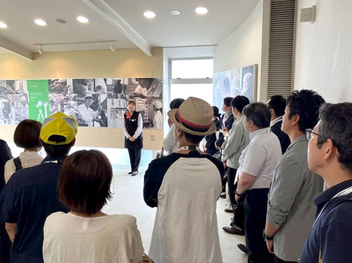 製造工程や歴史を紹介
