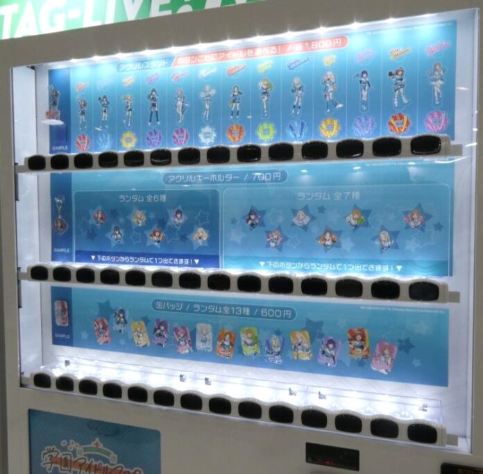 「TAG－LIVE！MART」でグッズを販売