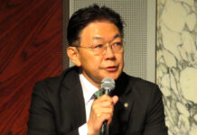 「商品マスタ統一目指す」 製・配・販トップが議論 日本スーパーマーケット協 総会に合わせパネルディスカッション 岩崎高治会長