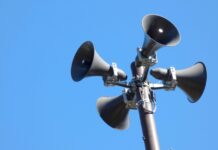 熊本県で最大震度7 被害状況の確認急ぐ 配送遅延や生産停止も 熊本県で最大震度7 被害状況の確認急ぐ 配送遅延や生産停止も