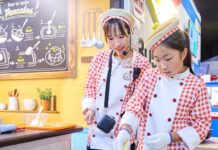 昭和産業、夏休み限定イベント 仕事体験テーマパーク「カンドゥー幕張」 ホットケーキ「パティシェ体験」開催中 オリジナルコスチュームでホットケーキ作りに挑戦!
