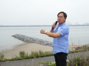 赤須賀漁港協同組合の水谷隆行氏