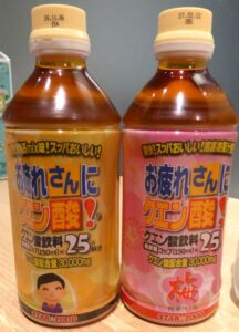左からスター食品工業の「お疲れさんにクエン酸!焼酎割用」「お疲れさんにクエン酸!梅」