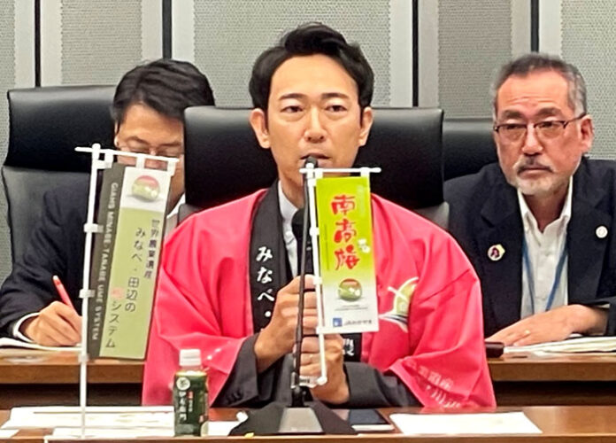 みなべ町の山本秀平町長