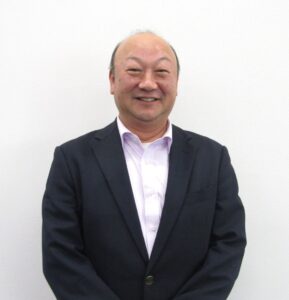 五十嵐晃購買部長