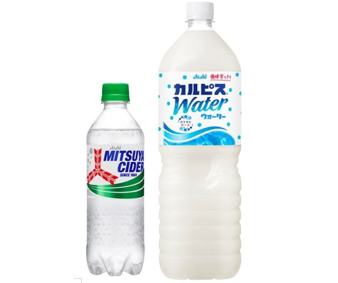 「三ツ矢サイダー」（500mlPET）、「カルピスウォーター」（1.5LPET）