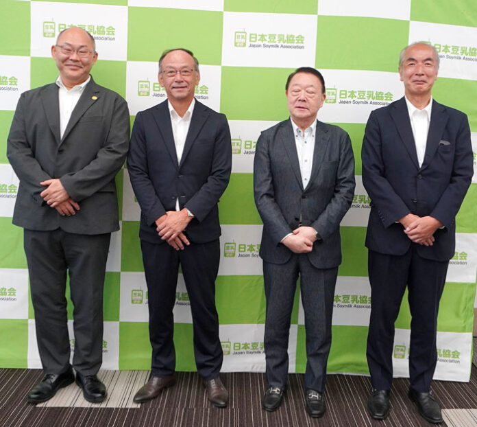 左から大島秀隆氏、堺信好氏、山﨑孝一氏、安倍徹氏