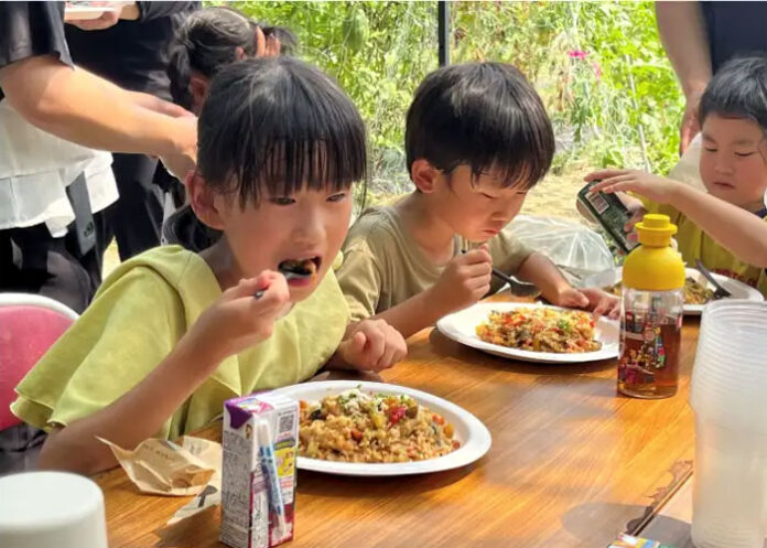 カゴメの食育活動 ヤンマー、タキイ種苗と共同で 子どもたちと「農園の料理教室」