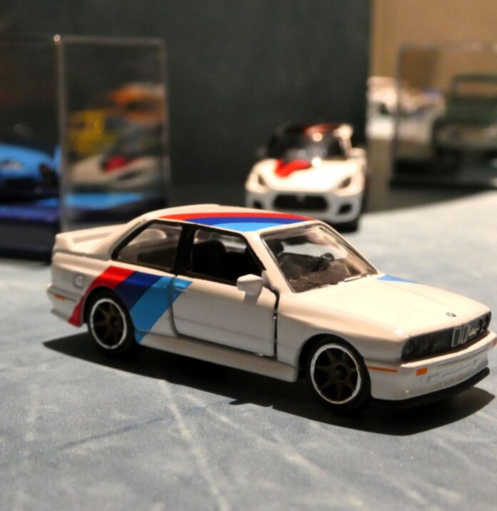 「マジョレット」のミニカー