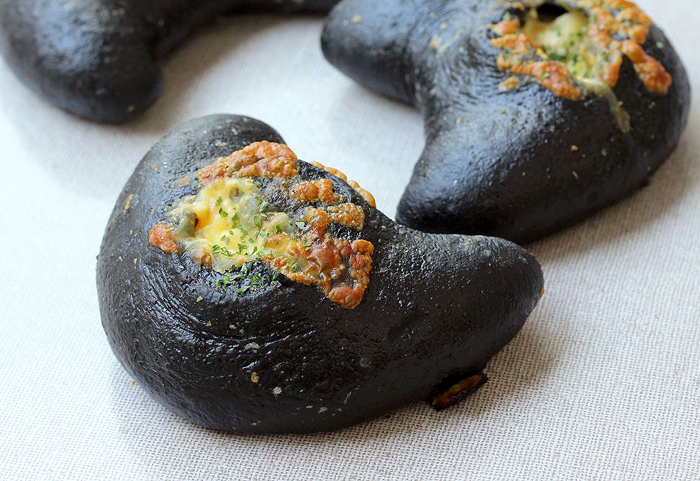 「富山ブラックチキン」