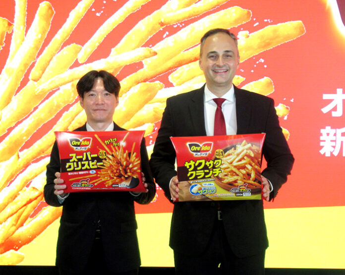花澤和巳氏㊧とアンデルソン・カルネイロ社長