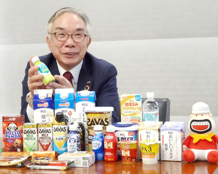八尾文二郎社長