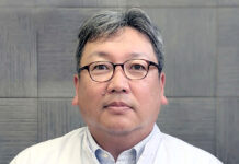 たいまつ食品 田辺大介社長 「餅は未来ある食べ物」 営業一筋、叩き上げの人間力で勝負 新潟には東京の自宅から単身赴任中