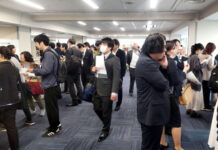 日本で唯一の「通販食品展示商談会」 10月28・29日、有楽町・交通会館で 特産品やこだわり食品が一堂に 来場者でにぎわった昨年の通販食品展示商談会