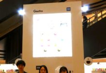 巨大ガチャで新しい出会い カプセル式コーヒーでマリアージュ体験 UCCとタカラトミーアーツがコラボ 左からタカラトミーアーツの南知輝氏、ソロフレッシュコーヒーシステムの西川満美子氏、中村文氏