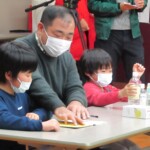 (13)大崎上島町のレモンセミナーに参加する親子 (13)大崎上島町のレモンセミナーに参加する親子