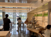 レストランからは隅田川を一望できる レストランからは隅田川を一望できる